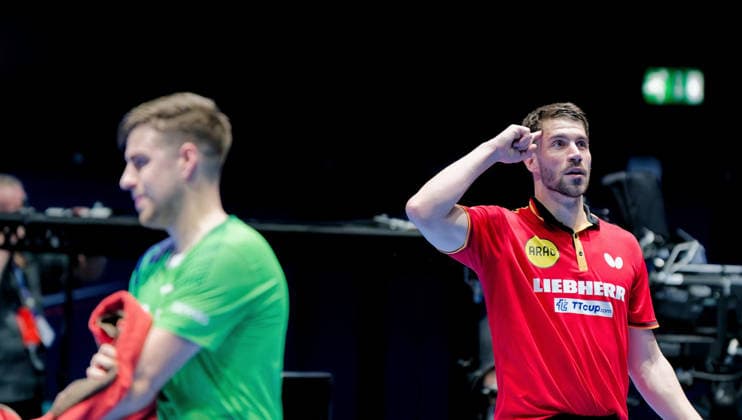 Patrick Franziska, Deutschland, 1. FC Saarbrücken-TT, zieht mit seinem Team durch einen Sieg über Slowenien in das Achtelfinale bei den Team-Weltmeisterschaften im Tischtennis in London in der OVO Arena Wembley ein Patrick Franziska, Deutschland, 1. FC Saarbrücken-TT, Gewinner Europe Top 16 2021 und Saudi-Smash-Finalist 2024, gewinnt mit seiner Mannschaft am 5. Mai 2026 in der OVO Arena Wembley bei den Team-Weltmeisterschaften im Tischtennis in London im Endrundenspiel um den Einzug in das Achtelfinale gegen Slowenien mit 3:0 und schafft das Break gegen Spitzenspieler Darko Jorgic. London OVO Arena Wembley London England