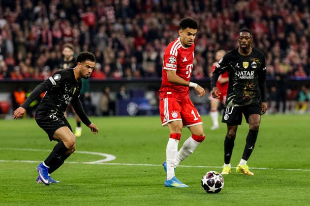MUNICH, GERMANY - MAY 6: Luis Diaz (FC Bayern Muenchen, 14) between Warren Zaire-Emery (FC Paris Saint-Germain, 33) and Ousmane Dembele (FC Paris Saint-Germain, 10) during the UEFA Champions League Semi-Final between FC Bayern Muenchen vs Paris Saint-Germain at Allianz Arena at Semi-Finals 2nd leg of the UEFA Champions League on May 6, 2026 in Munich, Germany. Bavaria Germany Copyright: xSteffiexWunderlx