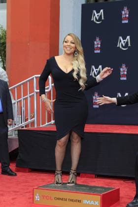 November 1, 2017 - Los Angeles, CA, USA - LOS ANGELES - NOV 1: Mariah Carey at the Mariah Carey Hand and Footprint Ceremony at the TCL Chinese Theater IMAX on November 1, 2017 in Los Angeles, CA Copyright: xKathyxHutchinsx
