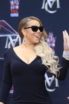 November 1, 2017 - Los Angeles, CA, USA - LOS ANGELES - NOV 1: Mariah Carey at the Mariah Carey Hand and Footprint Ceremony at the TCL Chinese Theater IMAX on November 1, 2017 in Los Angeles, CA Copyright: xKathyxHutchinsx