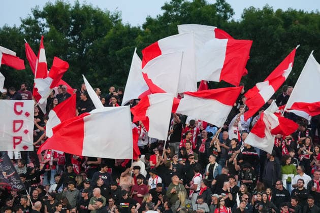I tifosi dell AC Monza durante la partita tra Monza ed Empoli del Campionato italiano di calcio Serie BKT 2025 2026, Venerdi 8 Maggio 2026, - calcio ( Photo by Alessio Morgese LaPresse )  Copyright: xAlessioxMorgesex xLaPressex