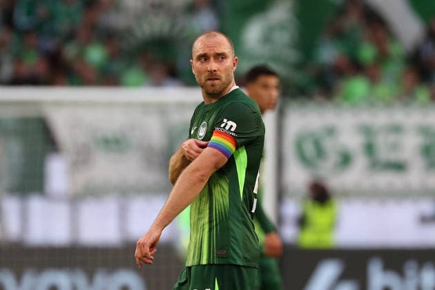 VfL vs. Bayern, 1. BL Wolfsburg, 09.05.2026, Fußball, Herren, Saison 2025 2026, 1. BL, VfL Wolfsburg vs. FC Bayern München: Christian Eriksen (VfL Wolfsburg) (DFL DFB REGULATIONS PROHIBIT ANY USE OF PHOTOGRAPHS as IMAGE SEQUENCES and or QUASI-VIDEO) Volkswagen Arena Niedersachsen Deutschland
