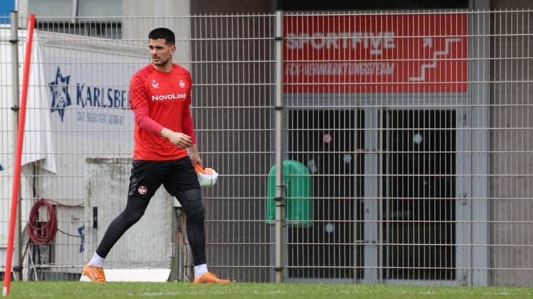 12.05.2026, xrekx, Fussball 2. Bundesliga, 1.FC Kaiserslautern - Training v.l. Simon Simoni (1.FC Kaiserslautern) (DFL DFB REGULATIONS PROHIBIT ANY USE OF PHOTOGRAPHS as IMAGE SEQUENCES and or QUASI-VIDEO) Kaiserslautern