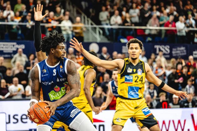 Rostock, Deutschland 12. Mai 2026: easyCredit BBL Play-Ins - 2025 2026 - Rostock Seawolves gegen MHP Riesen Ludwigsburg Im Bild: Kassim Nicholson (Rostock Seawolves) Stadthalle Rostock Mecklenburg-Vorpommern Copyright: xFotostandx xVoelkerx