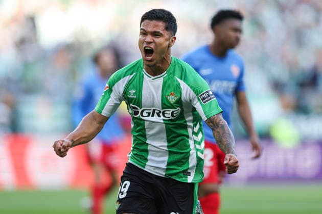 Real Betis v Elche CF. La Liga EA Sports. Date 36 Juan Camilo Cucho Hernandez of Real Betis celebrates after scoring the 1-0 during the La Liga EA Sports match between Real Betis and Elche CF, matchday 36, played at La Cartuja Stadium on May 12, 2026 in Sevilla, Spain. Contributor Copyright: xPressinphotox AP_260512_BET_ELC_2526_001