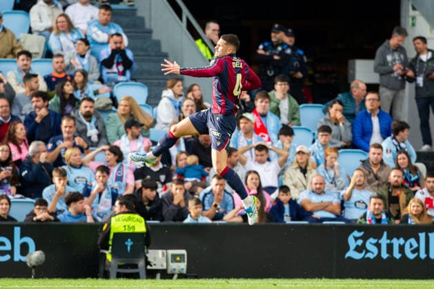 RECORD DATE NOT STATED ESP: LaLiga EA Sports Celta de Vigo v Levante UD Adrian de la Fuente of Levante during LaLiga EA Sports, between Celta Vigo v Levante UD played at Abanca Balaidos stadium in Vigo, Pontevedra on May 12th, 2026 in Spain; Spain Futbol Copyright: xAgenciaxLOFx