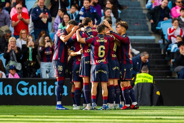 RECORD DATE NOT STATED ESP: LaLiga EA Sports Celta de Vigo v Levante UD Adrian de la Fuente of Levante during LaLiga EA Sports, between Celta Vigo v Levante UD played at Abanca Balaidos stadium in Vigo, Pontevedra on May 12th, 2026 in Spain; Spain Futbol Copyright: xAgenciaxLOFx