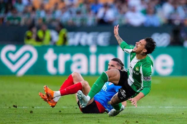 May 12, 2026, Sevilla, Sevilla, SPAIN: Antony Dos Santos of Real Betis laments during the Spanish league, LaLiga EA Sports, football match played between Real Betis and Elche CF at La Cartuja stadium on May 12, 2026, in Sevilla, Spain. Sevilla SPAIN - ZUMAa181 20260512_zaa_a181_137 Copyright: xJoaquinxCorcherox