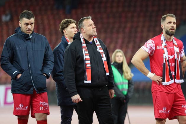 Grasshopper - FC Winterthur Mirlind Kryeziu, Trainer Patrick Rahmen und Roman Buess (FCW) 12.05.2026 Stadion Letzigrund Zuerich , SCHWEIZ, Saison 2025 2026 Herren Fussball Super League Grasshopper Club Zuerich - FC Winterthur Mirlind Kryeziu, Trainer Patrick Rahmen und Roman Buess (FCW)