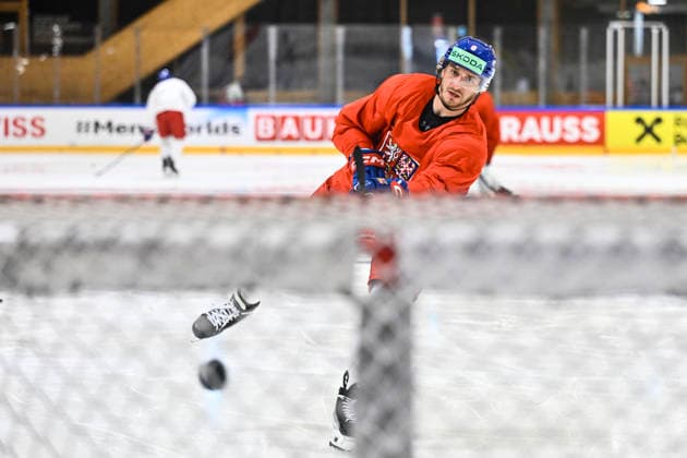 Ondrej Beranek attends Czech national Ice hockey, Eishockey team training session at the 2026 IIHF Ice Hockey World Championship, WM, Weltmeisterschaft in Fribourg, Switzerland, on May 13, 2026. (CTKxPhoto RadekxPetrasek) CTKPhotoP2026051304263  CTKPhotoP2026051304263