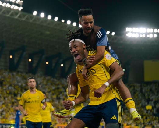 RIYADH, SAUDI ARABIA - MAY 12: Mohamed Simakan of Al Nassr celebrates with his team-mates after scoring his sides first goal during the Saudi Pro League match between Al Nassr and Al Hilal at Al Awwal Park on May 12, 2026 in Riyadh, Saudi Arabia.  Copyright: xKhalidxAlhaj MBxMediax