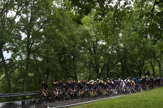 The pack rides during Stage 5 of the Giro d™Italia, from Praia a Mare to Potenza, Italy, Wednesday, May 13, 2026.  Copyright: xFabioxFerrari LaPressex