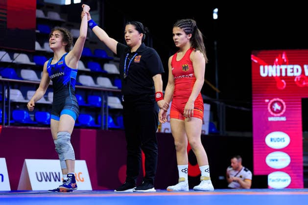 U17, U 17 Wrestling European Championships 49kg WW - Khadija Gurbanzada (AZE) df. Madina Bayramova (GER)