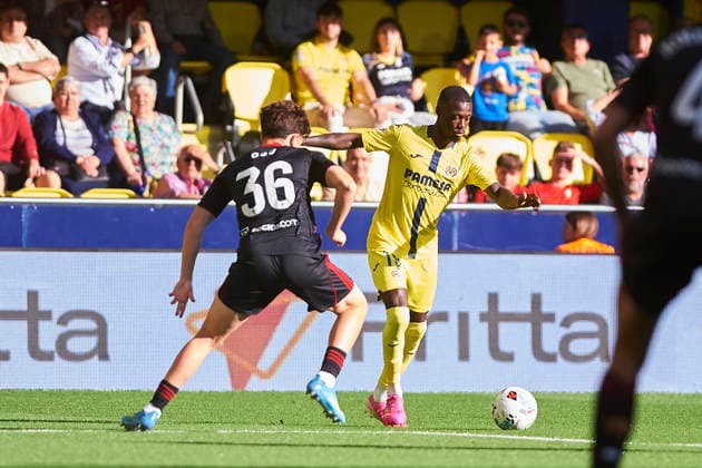 Nicolas Pepe (Villarreal CF) controls the ball during the LaLiga EA Sports match between Villarreal CF and Sevilla FC at Estadio de la Ceramica on May 13, 2026 in Villarreal, Spain. (Photo by Maria Jose Segovia DeFodi Images) -