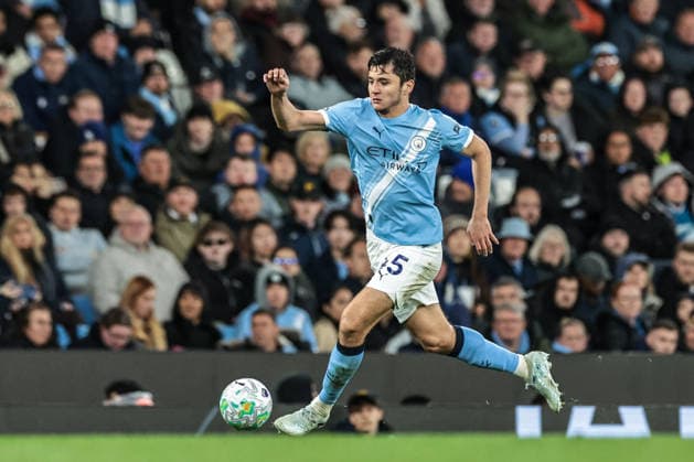 Premier League: Manchester City v Crystal Palace Abdukodir Khusanov of Manchester City breaks with the ball during the Premier League match Manchester City vs Crystal Palace at Etihad Stadium, Manchester, United Kingdom on 13 May 2026 (Photo by Mark Cosgrove News Images) Manchester Etihad Stadium Greater Manchester United, ManU Kingdom Copyright: xMarkxCosgrove NewsxImagesx