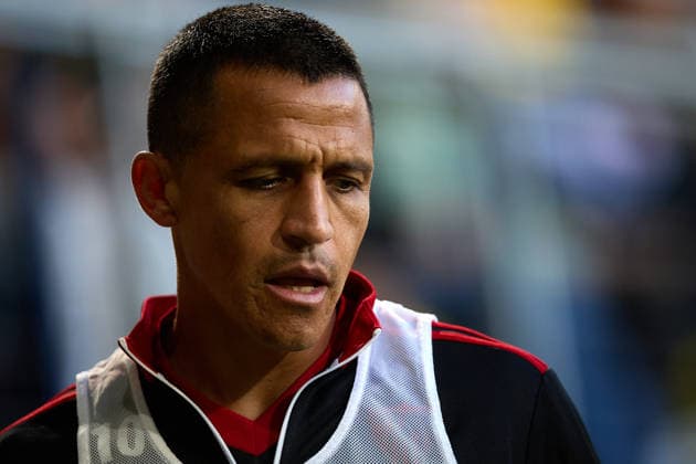 Kings League Italy 2026 May 13, 2026, Villarreal, Castellon, Spain: Alexis Sanchez of Sevilla FC during the warm-up during the Spanish championship LaLiga football match between Villarreal CF and Sevilla CF on 13 May 2026 at Ceramica Stadium in Villarreal, Spain. Villarreal Fonzies Arena Spain Spanish La Liga EA Sports soccer match Villarreal vs Sevilla Copyright: xCerezox