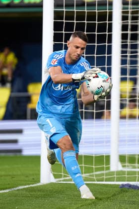 Kings League Italy 2026 May 13, 2026, Villarreal, Castellon, Spain: Odisseas Vlachodimos of Sevilla FC in action during the Spanish championship LaLiga football match between Villarreal CF and Sevilla CF on 13 May 2026 at Ceramica Stadium in Villarreal, Spain. Villarreal Fonzies Arena Spain Spanish La Liga EA Sports soccer match Villarreal vs Sevilla Copyright: xCerezox