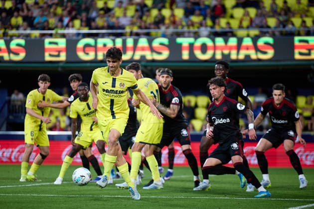 Kings League Italy 2026 May 13, 2026, Villarreal, Castellon, Spain: Gerard Moreno of Villarreal CF in action during the Spanish championship LaLiga football match between Villarreal CF and Sevilla CF on 13 May 2026 at Ceramica Stadium in Villarreal, Spain. Villarreal Fonzies Arena Spain Spanish La Liga EA Sports soccer match Villarreal vs Sevilla Copyright: xCerezox