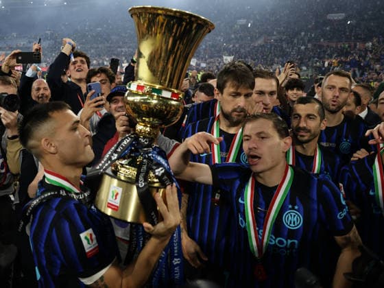 Coppa Italia final SS Lazio and FC Internazionale Inter Celebrate victory trophy during the Coppa Italia final between SS Lazio and FC Internazionale at the Stadio Olimpico in Rome on 13 May 2026. ABP10835 Copyright: xAntonioxBalascox