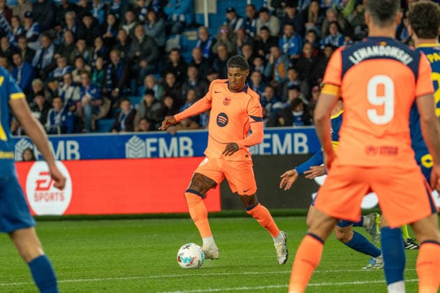 Marcus Rashford (N14) in action with the ball during the La Liga EA Sports match between Alaves and Barcelona at Estadio Mendizorroza on May 13th 2026, in Vitoria Gasteiz, Spain Copyright: xAndresxLopezxSheridanxx xSPPx Sportspressphoto_SPR145966