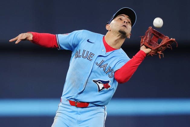May 13, 2026, Toronto, On, CANADA: Toronto Blue Jays shortstop Andres Gimenez (0) makes a catch against the Tampa Bay Rays during eighth inning MLB, Baseball Herren, USA baseball action in Toronto on Wednesday, May 13, 2026. Canada News - May 13, 2026  - ZUMAc35_ 20260513_zaf_c35_178 Copyright: xNathanxDenettex
