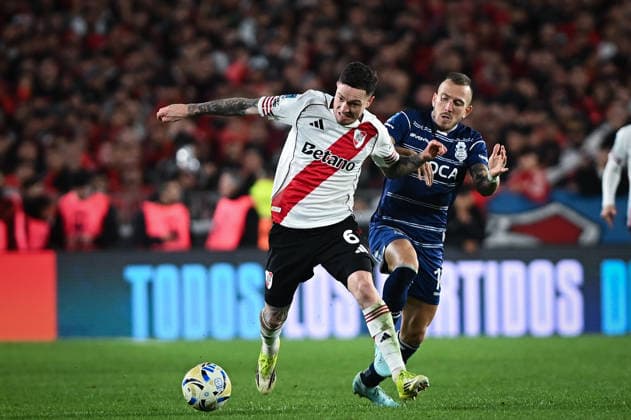 River Plate x Gimnasia La Plata BUENOS AIRES, AR - 13.05.2026: RIVER PLATE X GIMNASIA LA PLATA - River Plate against Gimnasia y Esgrima La Plata during a quarter-final match of the Copa Mercado Libre de la Liga Profesional de Futbol, on May 13, 2026 at Estadio Mas Monumental in Buenos Aires, Argentina. (Photo: Gabriel Sotelo Fotoarena) x2941974x  GabrielxSotelo