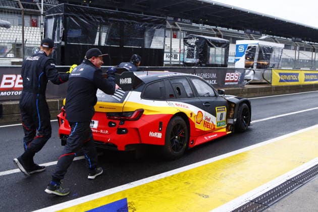 RECORD DATE NOT STATED 81 Jens Klingmann (Ismaningen GER) Connor de Phillippi (USA) Neil Verhagen (USA) Ugo de Wilde (BEL), BMW M3 Touring 24H, Team: BMW M Motorsport Schubert Motorsport (GER) wird von Mechanikern durch die Boxengasse geschoben GER, Motorsport, 54. ADAC Ravenol 24H-Rennen Nuerburgring 2025, Mittwoch, Impressionen vor dem Rennen, Nuerburg, 13.05.2026 GER, Motorsport, 54. ADAC Ravenol 24H-Rennen Nuerburgring 2025, Mittwoch, Impressionen vor dem Rennen, Nuerburg, 13.05.2026 Nuerburg Copyright: xEibner-Pressefoto JuergenxAugstx EP_JAT