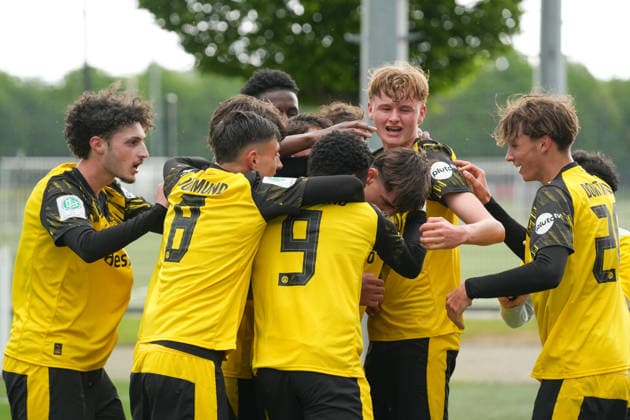 Donnerstag, 14.05.2026 Saison 2025 2026 Finale U17, U 17 Westfalenpokal im BVB Fußballpark Hohenbuschei, Dortmund, Germany. BV Borussia Dortmund U17 - VfL Bochum U17. Torjubel nach dem 2:1 durch Johann Lasse Jaensch (BVB).