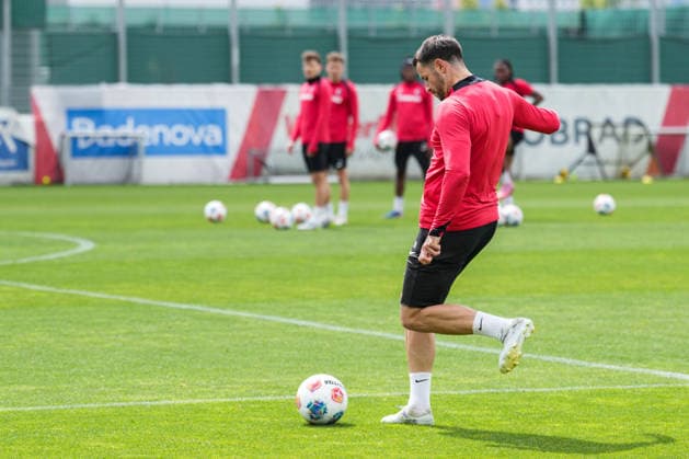 Öffentliches Training, SC Freiburg, 14.05.2026 Christian Günter (SC Freiburg, 30) Öffentliches Training, SC Freiburg, 14.05.2026 Copyright: xBEAUTIFULxSPORTS Boscox