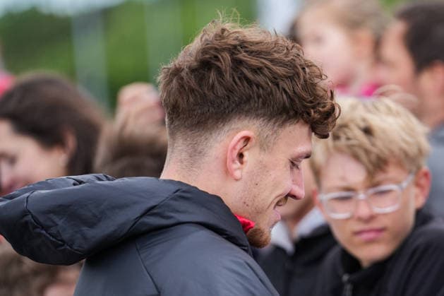Öffentliches Training, SC Freiburg, 14.05.2026 Philipp Treu (SC Freiburg, 29) beim Autogramme schreiben Öffentliches Training, SC Freiburg, 14.05.2026 Copyright: xBEAUTIFULxSPORTS Boscox