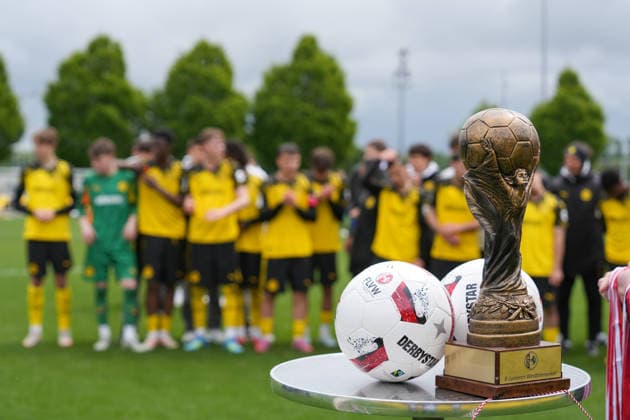 Donnerstag, 14.05.2026 Saison 2025 2026 Finale U17, U 17 Westfalenpokal im BVB Fußballpark Hohenbuschei, Dortmund, Germany. BV Borussia Dortmund U17 - VfL Bochum U17. Der Westfalenpokal kurz vor der Siegerehrung.