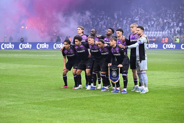260514 Cupfinal Royale Union Saint-Gilloise vs RSC Anderlecht players of Anderlecht with Lucas Hey (3) of Anderlecht, Moussa Diarra (93) of Anderlecht, Marco Kana (55) of Anderlecht, Tristan Degreef (83) of Anderlecht, Nathan De Cat (74) of Anderlecht, goalkeeper Colin Coosemans (26) of Anderlecht, Ali Maamar (79) of Anderlecht, Nathan Saliba (13) of Anderlecht, Thorgan Hazard (11) of Anderlecht, Ilay Camara (7) of Anderlecht and Mihajlo Cvetkovic (9) of Anderlecht pose for a team photo during the Croky Cup final 2026 between Royale Union Saint-Gilloise and RSC Anderlecht on May 14 , 2026 in Brussels, Belgium. (Photo by David Catry Isosport) Brussels Belgium  Copyright: xDavidxCatryx 20260514DC2_5894
