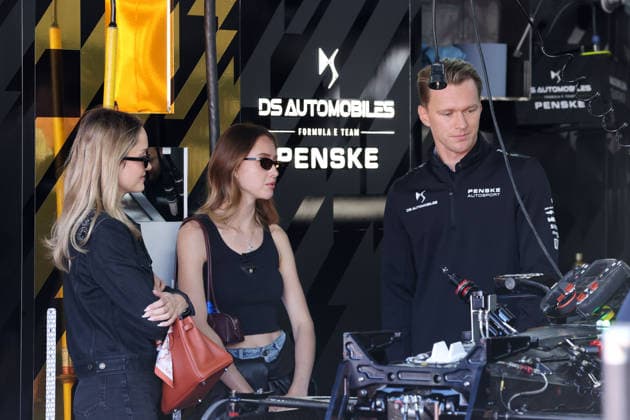 Davina sowie Shania Geiss als Gast bei Maximilian Günther (GER) in der DS Penske Box, FIA Formel E Weltmeisterschaft Saison 12, Monaco E- Prix, MonteCarlo, MC, 14.05.2026, VIP