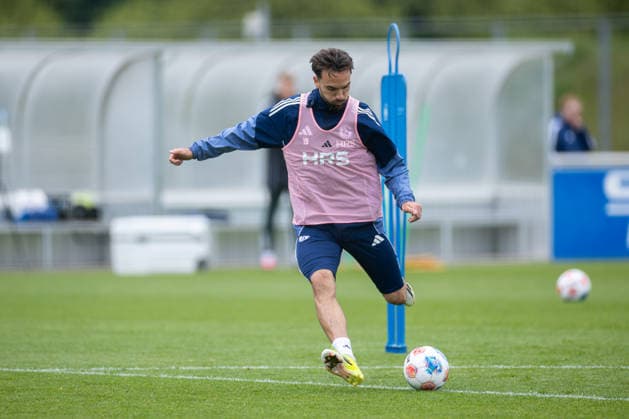 14.05.2026, Fussball, Training des FC Schalke 04. Kenan Karaman (FC Schalke 04). Gelsenkirchen Trainingsgelände FC Schalke 04 NRW Deutschland xRHR-FOTO YYx Copyright: RHR-FOTOx RHR-FOTO YY