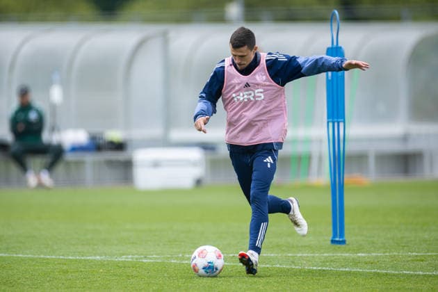 14.05.2026, Fussball, Training des FC Schalke 04. Ron Schallenberg (FC Schalke 04). Gelsenkirchen Trainingsgelände FC Schalke 04 NRW Deutschland xRHR-FOTO YYx Copyright: RHR-FOTOx RHR-FOTO YY