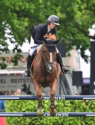 GER; Al Shira aa Deutsches Spring- & Dressur Derby Hamburg 14.05.2026, GER; Al Shira aa Deutsches Spring- & Dressur Derby Hamburg, Preis der Deutschen Vermögensberatung AG - Championat von Hamburg, Al Shira aa CSI5* Tour im Bild Sandra Auffarth (GER) auf Quirici H