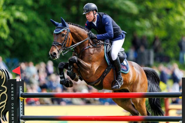 HAMBURG - Al Shira aa 95. Deutsches Spring- und Dressur DERBY 2026, HAMBURG - Al Shira aa 95. Deutsches Spring- und Dressur DERBY 2026 STEVENS Mario (GER), Starissa FRH CSI5* - Championat of Hamburg Prize of Deutsche Vermögensberatung AG - Al Shira aa CSI5* Tour CSI5*: Int. jumping competition over two rounds (1,55m) Hamburg, Jenischpark, Derby Park Klein Flottbek 14. May 2026 -