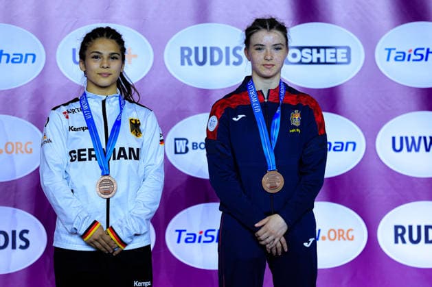 U17, U 17 Wrestling European Championships Podium 49kg WW - Bronze: Madina Bayramova (GER), Mihaela Bacos (MDA)