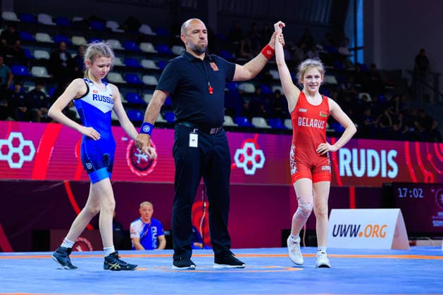 U17, U 17 Wrestling European Championships 40kg WW - Anastasiya Malashevich (BLR) df. Zlata Koreshova (RUS)
