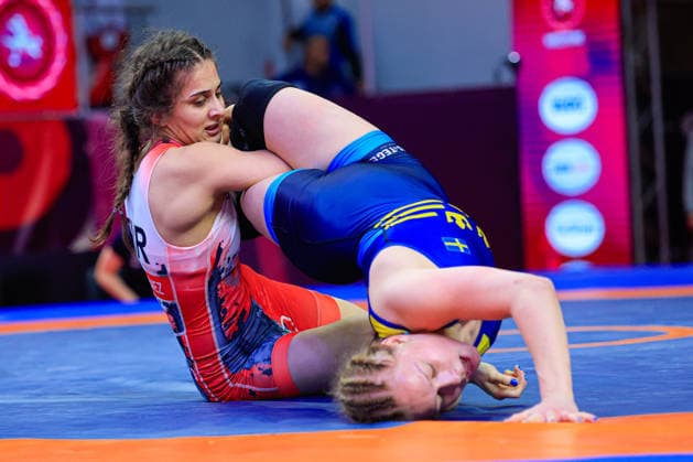 U17, U 17 Wrestling European Championships 61kg WW - Ozdenur Ozmez (TUR) df. Inez Ester Lea Airaksinen (SWE)