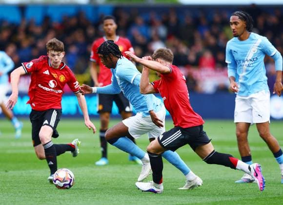 Reigan Heskey of Manchester City Manchester City U18 v Manchester United, ManU U18, FA Youth Cup Final, Football, Joie Stadium, Manchester , UK - 14 May 2026Manchester Joie Stadium United Kingdom EDITORIAL USE ONLY No use with unauthorised audio, video, data, fixture lists, club league logos or live services. Online in-match use limited to 120 images, no video emulation. No use in betting, games or single club league player publications. Copyright: xMattxWest Shutterstockx 16871363m