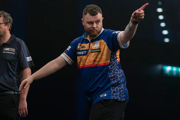 2026 BetMGM Premier League Darts, Night 15, Birmingham Josh Rock celebrates hitting a 180 during the 2026 BetMGM Premier League Darts, Night 15 at the Utilita Arena, Birmingham, England on 14 May 2026 Credit: Alex Young Every Second Media Editorial use only. All images are copyright Every Second Media Limited. No images may be reproduced without prior permission. Copyright: xIMAGO EveryxSecondxMediax ESM-1992-0004 AlexxYoungx xEveryxSecondxMediax