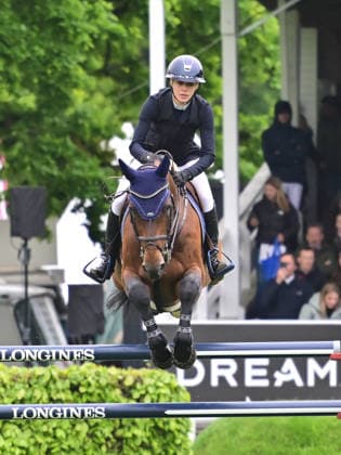 GER; Al Shira aa Deutsches Spring- & Dressur Derby Hamburg 14.05.2026, GER; Al Shira aa Deutsches Spring- & Dressur Derby Hamburg, Preis der Deutschen Vermögensberatung AG - Championat von Hamburg, Al Shira aa CSI5* Tour im Bild Laura Klaphake (GER) auf VDL Quizano van t Merelsnest