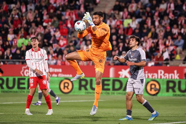 May 14, 2026, Girona, Girona, SPAIN: Paulo Gazzaniga of Girona FC in action during the Spanish league, LaLiga EA Sports, football match played between Girona FC and Real Sociedad at Montilivi stadium on May 14, 2026 in Girona, Spain. Girona SPAIN - ZUMAa181 20260514_zaa_a181_070 Copyright: xJavierxBorregox