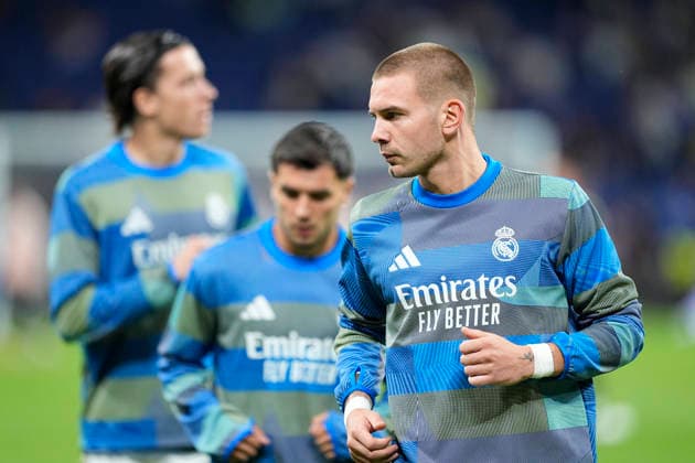 May 14, 2026, Madrid, Madrid, Spain: Franco Mastantuono of Real Madrid CF warms up during the Spanish League, LaLiga EA Sports, football match played between Real Madrid and Real Oviedo at Bernabeu stadium on May 14, 2026, in Madrid, Spain. Madrid Spain - ZUMAa181 20260514_zaa_a181_189 Copyright: xOscarxJ.xBarrosox