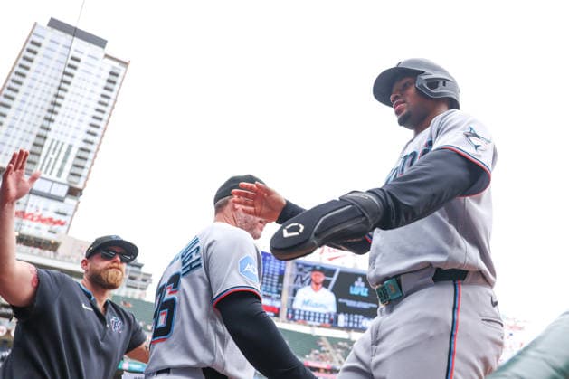 May 14, 2026, Minneapolis, Minnesota, USA: Miami Marlins second baseman XAVIER EDWARDS (9) celebrates scoring on a RBI single hit by Miami Marlins shortstop OTTO LOPEZ (6) (not pictured) during a MLB, Baseball Herren, USA Baseball game between the Miami Marlins and the Minnesota Twins at Target Field in Minneapolis, Minnesota on May 14th, 2026. ZUMA Press Wire. Minneapolis USA - ZUMAg254 20260514_zsp_g254_065 Copyright: xStevenxGarciax