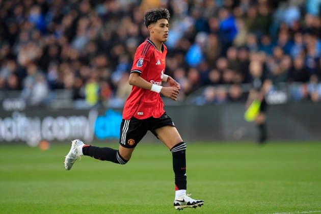U18 Manchester City v U18 Manchester United, ManU FA Youth Cup JJ Gabriel (10) of Manchester United during the FA Youth Cup Final match between U18 Manchester City and U18 Manchester United at the Joie Stadium, Manchester, UK on 14 May 2026. Manchester Joie Stadium Gt Manchester UK Editorial use only DataCo restrictions apply See www.football-dataco.com , Copyright: xConorxMolloyx PSI-24255-0068