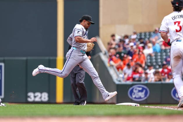 May 14, 2026, Minneapolis, Minnesota, USA: Miami Marlins first baseman CHRISTOPHER MOREL (5) steps on first base for an out against the against the Minnesota Twins during a MLB, Baseball Herren, USA Baseball game between the Miami Marlins and the Minnesota Twins at Target Field in Minneapolis, Minnesota on May 14th, 2026. ZUMA Press Wire. Minneapolis USA - ZUMAg254 20260514_zsp_g254_035 Copyright: xStevenxGarciax