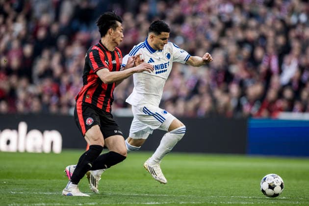 FC Copenhagen v FC Midtjylland, Oddset Cup final 2026, Copenhagen, Denmark Copenhagen, Denmark. 14th, May 2026. Mohamed Elyounoussi (10) of FC Copenhagen seen during the 2026 Oddset Cup final between FC Copenhagen and FC Midtjylland at Parken in Copenhagen. Denmark, Copenhagen  Copyright: xGonzalesxPhoto LassexLagonix