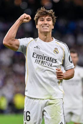 May 14, 2026, Madrid, Madrid, Spain: GONZALO GARCIA of Real Madrid CF Celebrating the first goal of the game, touching his jersey, and thanking his teammates during the match corresponding to the thirty-six round of the 2025 26 First Division National League Championship between REAL MADRID C.F. Vs REAL OVIEDO, played at the Bernabeu Stadium on May 14, 2026, in Madrid, Spain. Madrid Spain - ZUMAc312 20260514_zsp_c312_050 Copyright: xOscarxManuelxSanchezx